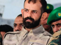 قائد اللواء" 13" صاعقة علي صالح النوبي يُعزي في استشهاد النقيب كرم مشرقي